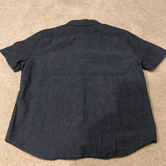 Men’s Levi’s Button Down Shortsleeved Shirt size Large Standard Fit - Picture 4 of 4